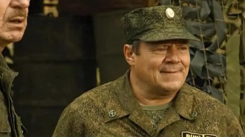 Кадры из сериала Солдаты (2004)