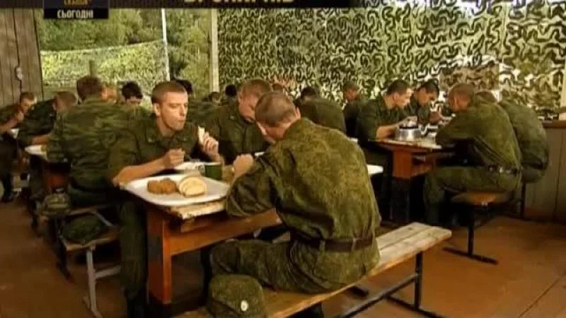 Кадры из сериала Солдаты (2004)