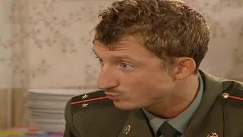 Кадры из сериала Солдаты (2004)