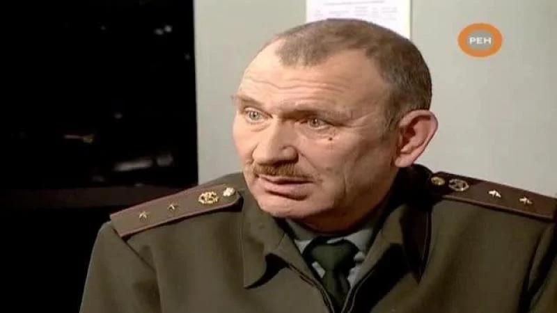 Кадры из сериала Солдаты (2004)