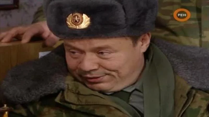 Кадры из сериала Солдаты (2004)